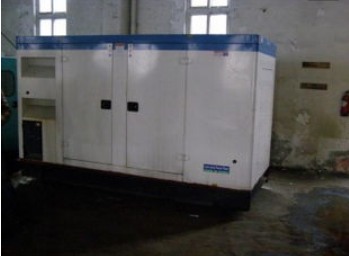 上甘岭康明斯150kw大型柴油二手发电机组